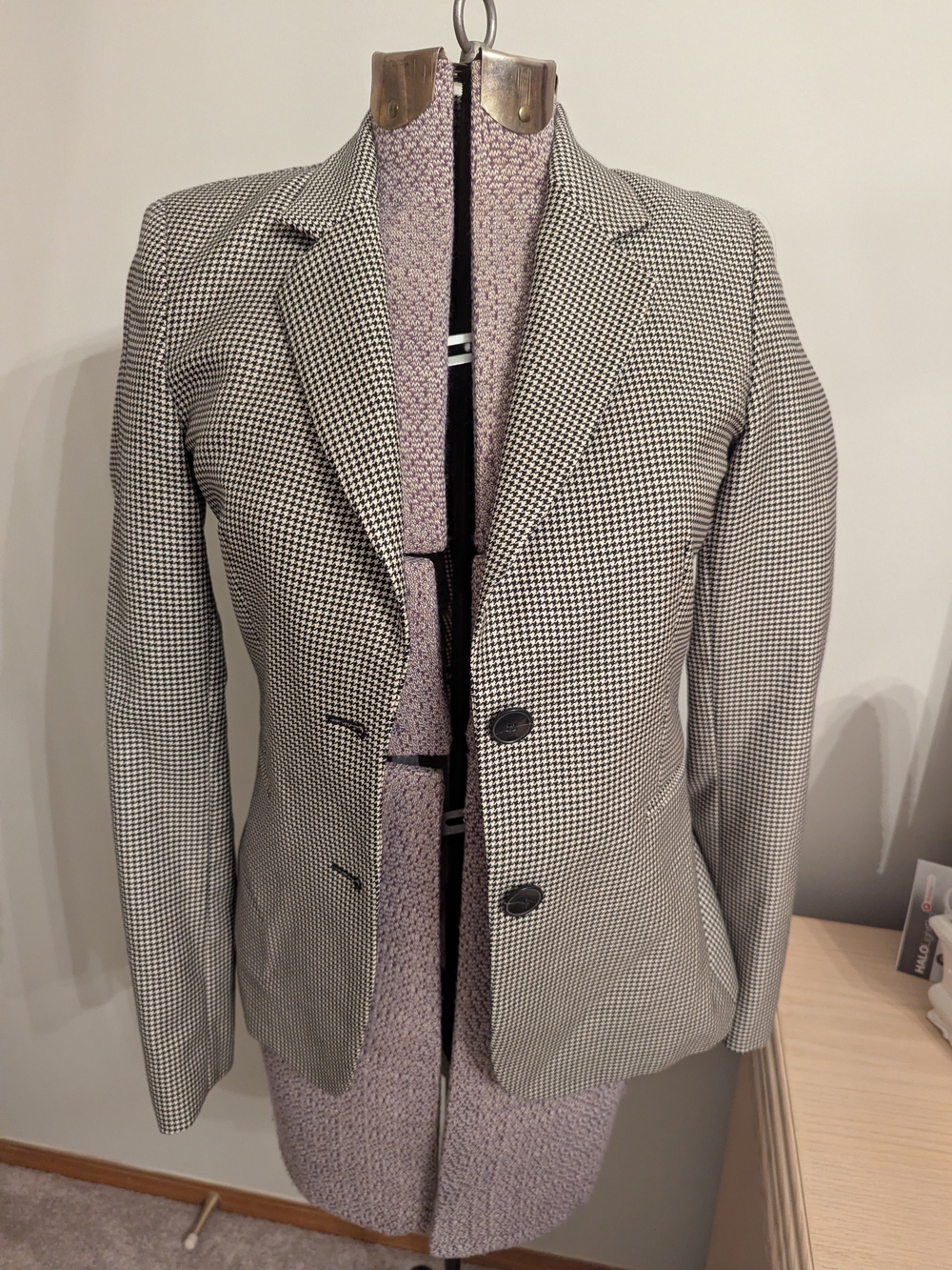Massimo Dutti Black and White Houndstooth Blazer